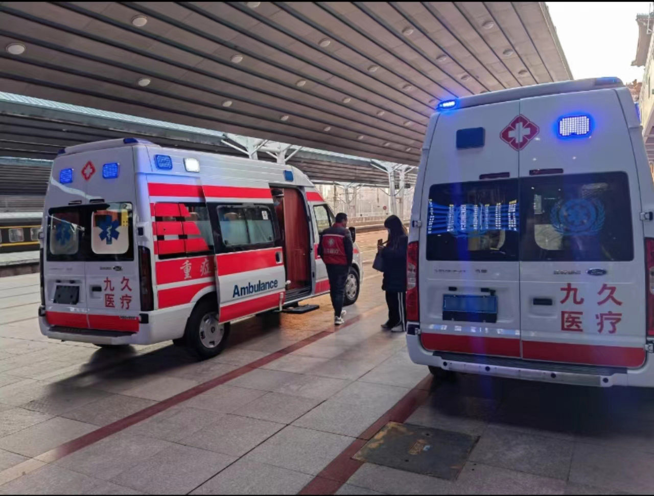 天长市救护车长途转运